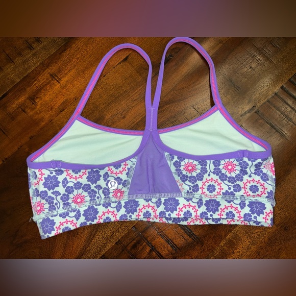 Lululemon Flow Y Bra IV - Picture 2 of 5